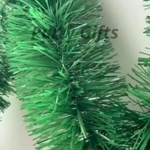 Slinger Natal Ceria: Dekorasi Pohon Natal Putih & Hijau