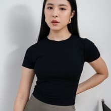 Atasan Wanita AIJO | Sienna Oneck Top Hitam Bodyfit