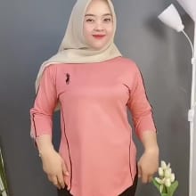 Atasan Wanita Shakila Lengan 7/8 – Kaos Stylish dan Nyaman