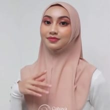 Jilbab Instan Bergo Sport Tanpa Ped – Variasi Ukuran M & L
