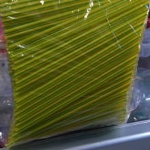 Sedotan Kecil Kuning Tong Tji – 250 Gram untuk Minuman Segar