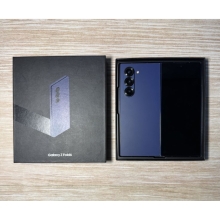 Samsung Galaxy Z Fold 6 – Ponsel Lipat Canggih