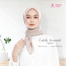 Hijab Square Premium Jahit Tepi