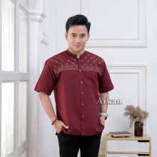 Baju Koko Pria Lengan Pendek dengan Motif Bordir Elegan