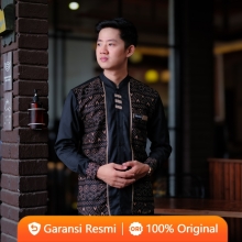 Kemeja Koko EL RUMI – Gaya Santai untuk Pria
