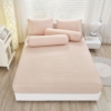 Set Sprei Motif Emboss Microfiber Praktis