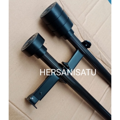 Gorden Minimalis Hitam Doff