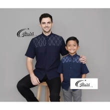 Baju Koko Serasi Ayah dan Anak