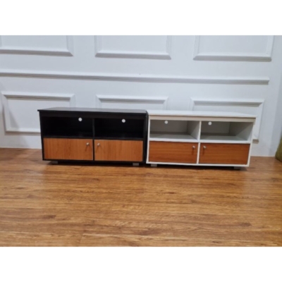 Meja TV Minimalis Modern