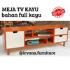 Meja TV Kayu Mahoni Stylish