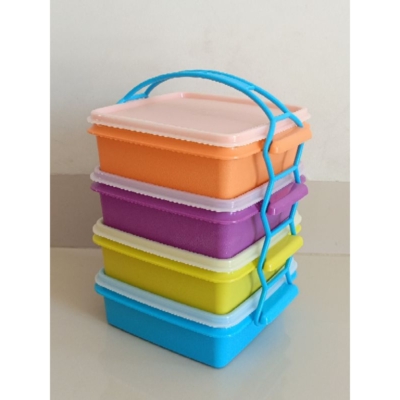 Set Wadah Makan Piknik 4 Susun