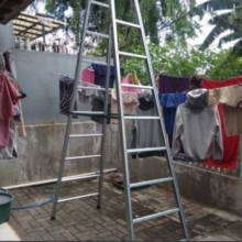 Tangga Lipat Aluminium Serbaguna