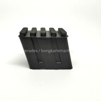 Karet Kaki Tangga Lipat Aluminium Populer