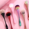 Kuas Makeup Istimewa